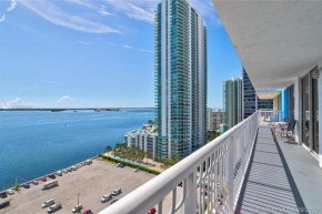 3BR Airbnb Friendly Condo with Ocean View and Balcony
